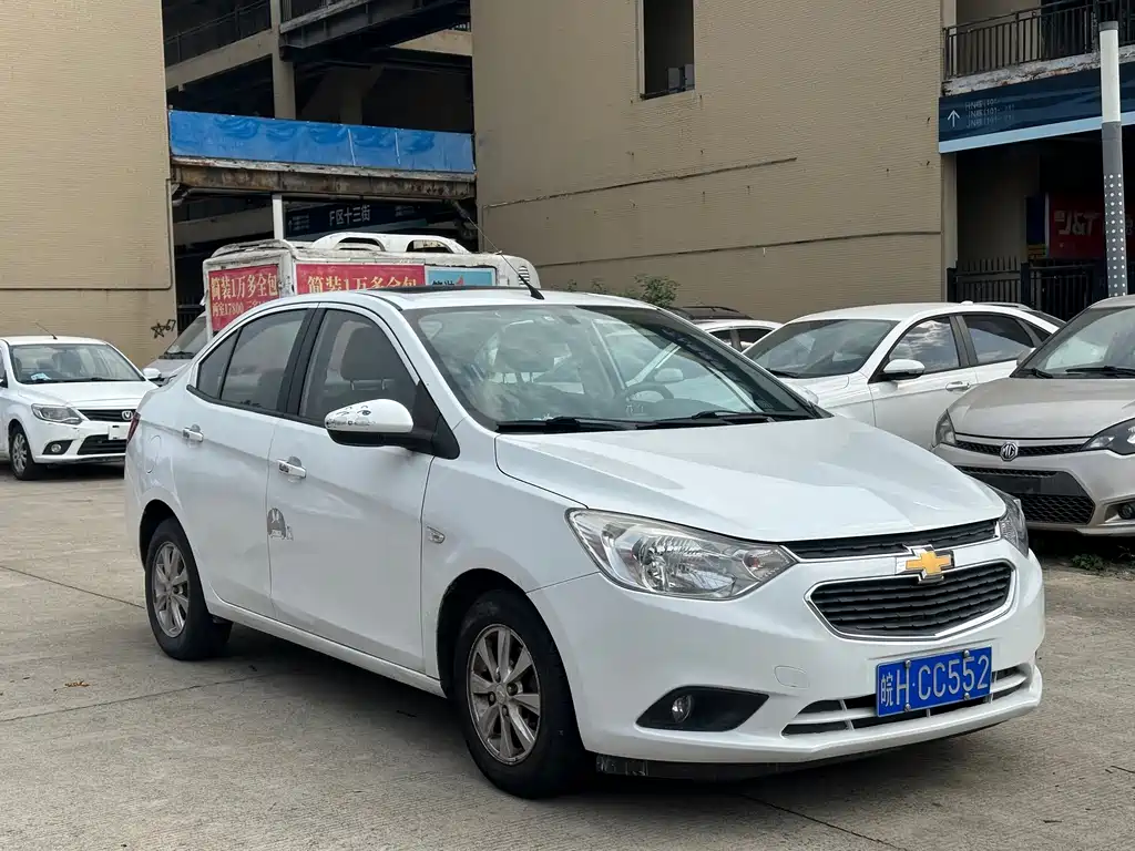 Chevrolet Sail — миниатюра 3