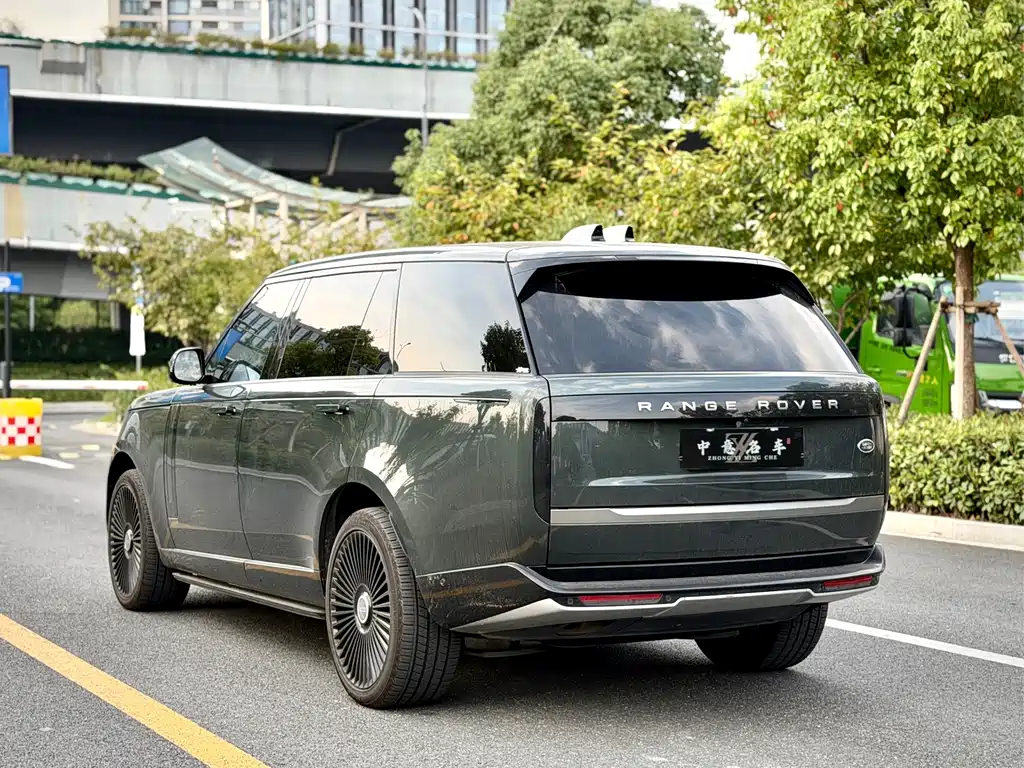 Land Rover Range Rover — миниатюра 5