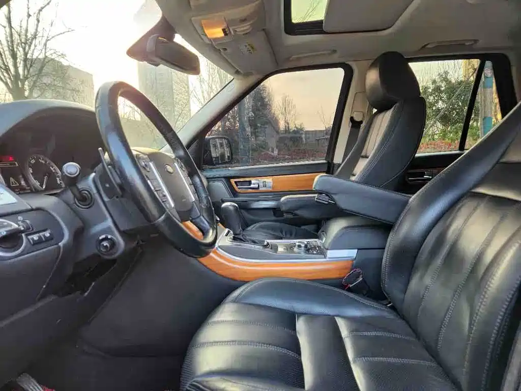 Land Rover Range Rover Sport 2011 3.0 TDV6 Sporty