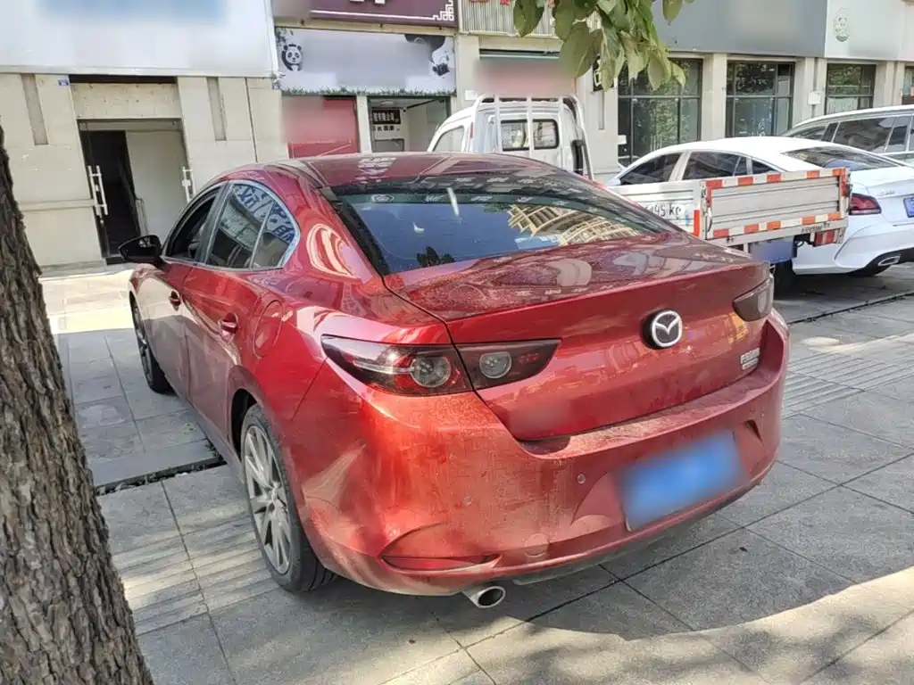 Mazda Mazda3 3 2020 2.0L AT