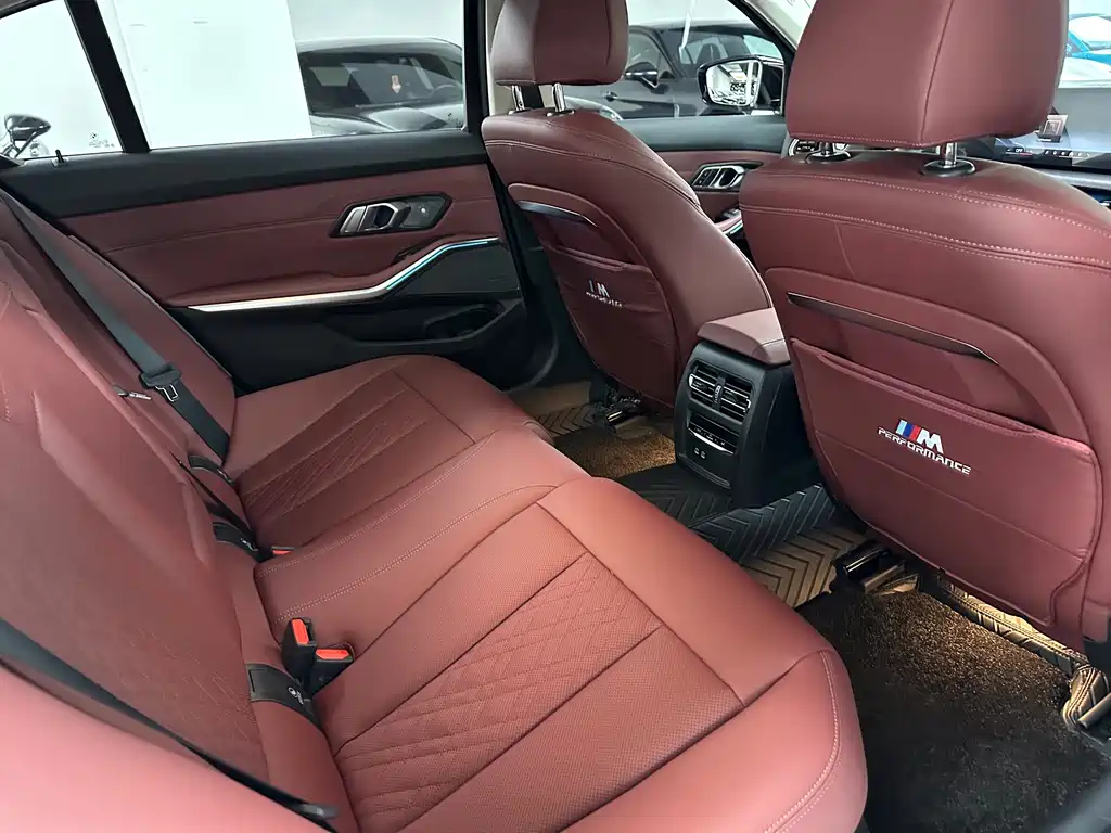 BMW 3 Series — миниатюра 15