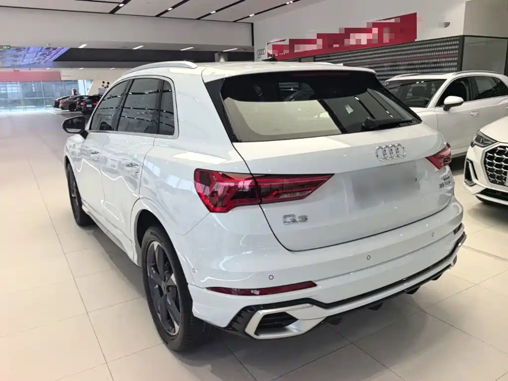 Audi Q3 — миниатюра 5