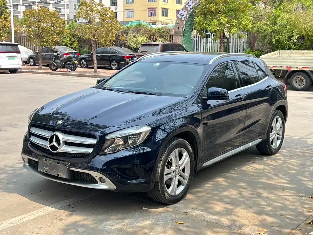 Mercedes-Benz GLA 2017