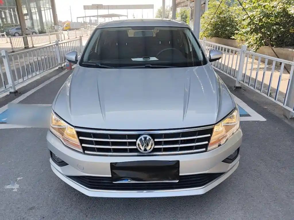 Volkswagen Jetta — миниатюра 3