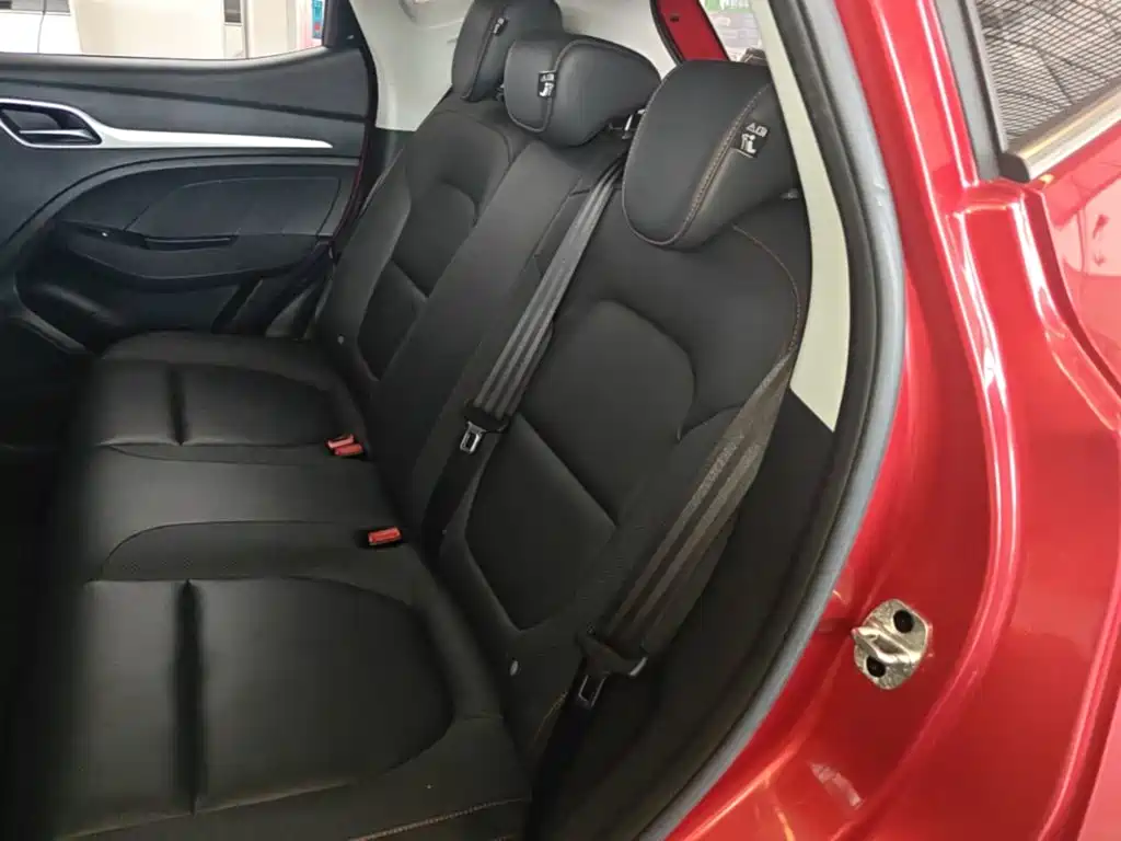 MG ZS — миниатюра 17