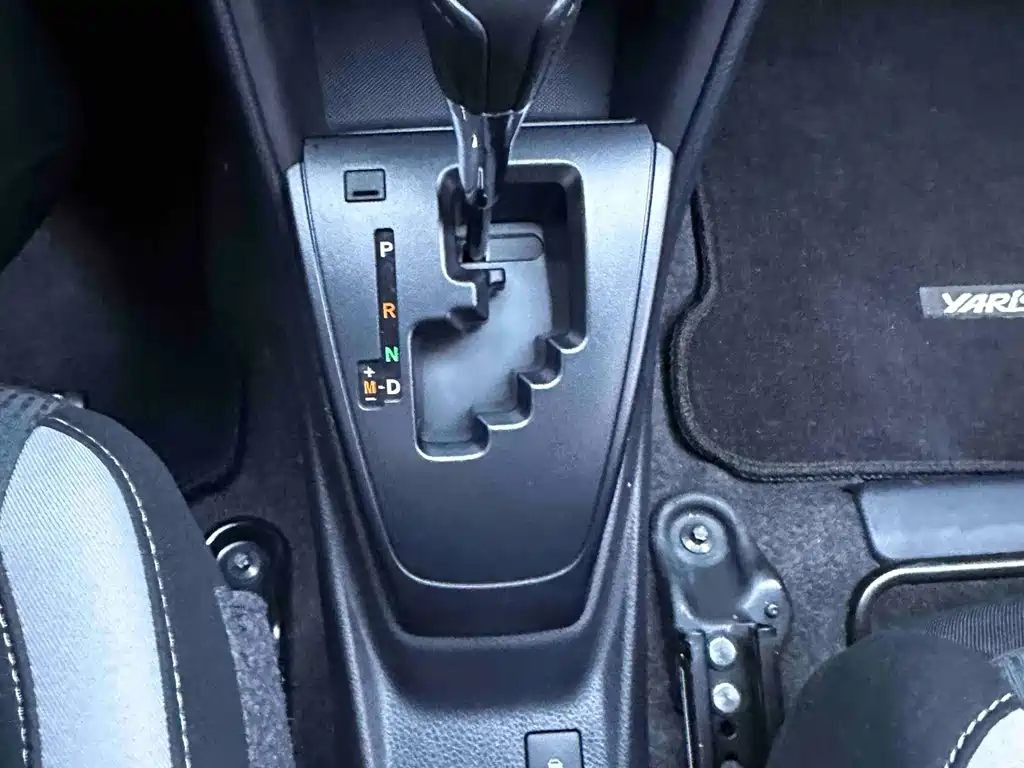 Toyota Yaris L — миниатюра 15