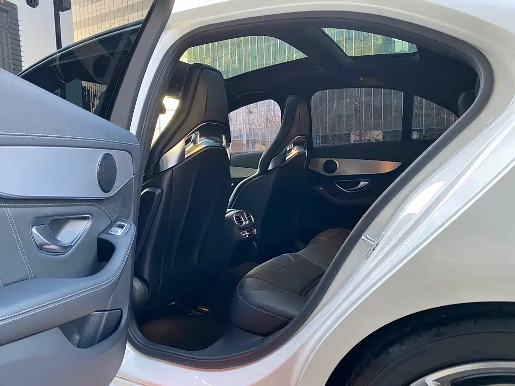 MERCEDES-BENZ C CLASS AMG