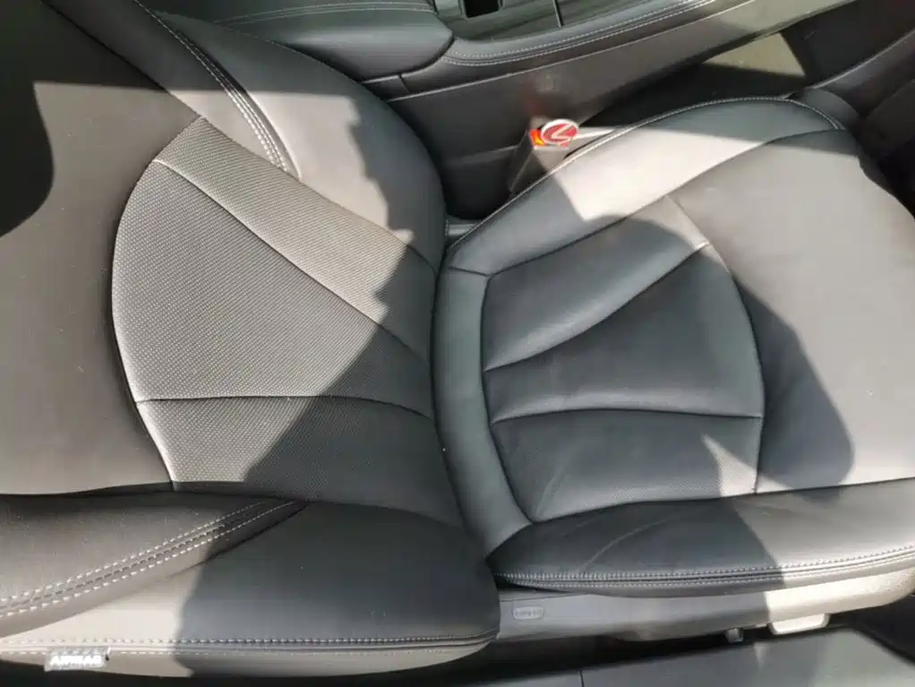 Buick LaCrosse — миниатюра 25