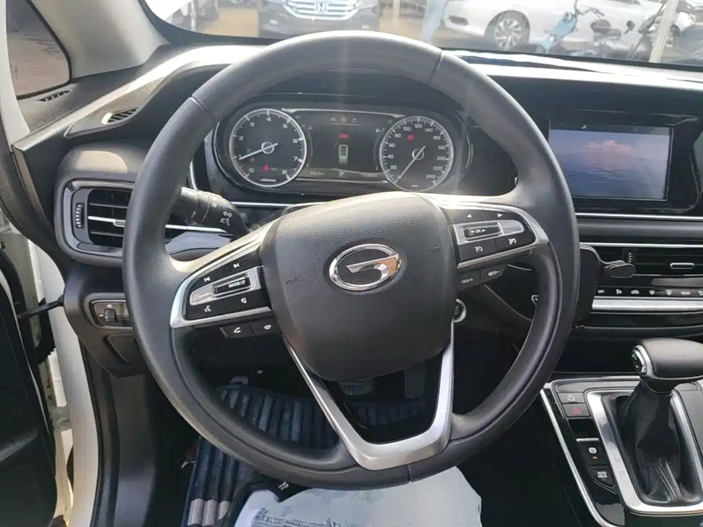 GAC Motor Trumpchi M6 — миниатюра 11