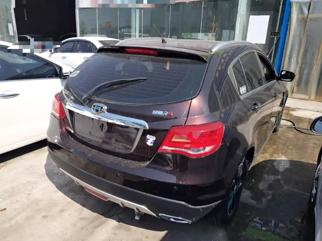 Geely Emgrand — миниатюра 7
