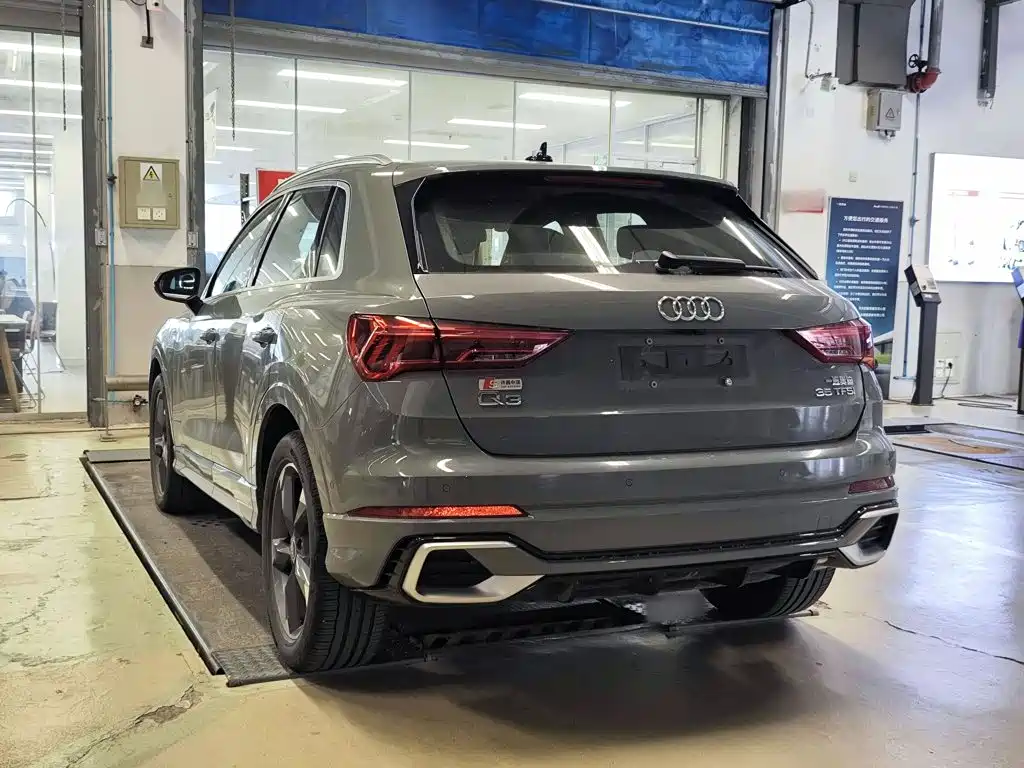 Audi Q3 — миниатюра 5