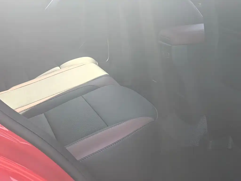 Geely Binyue — миниатюра 6