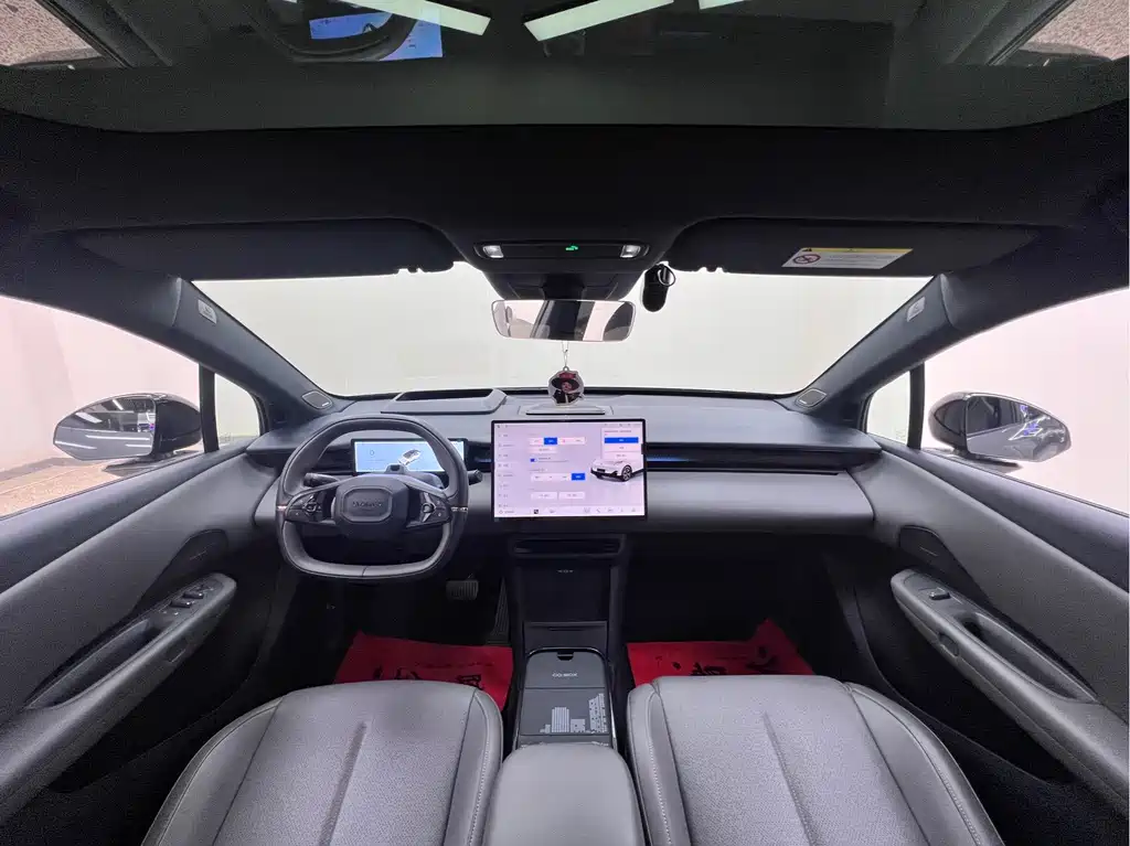 Lynk & Co Z20 — миниатюра 20