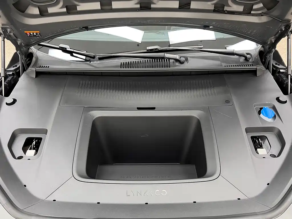 Lynk & Co Z20 — миниатюра 33