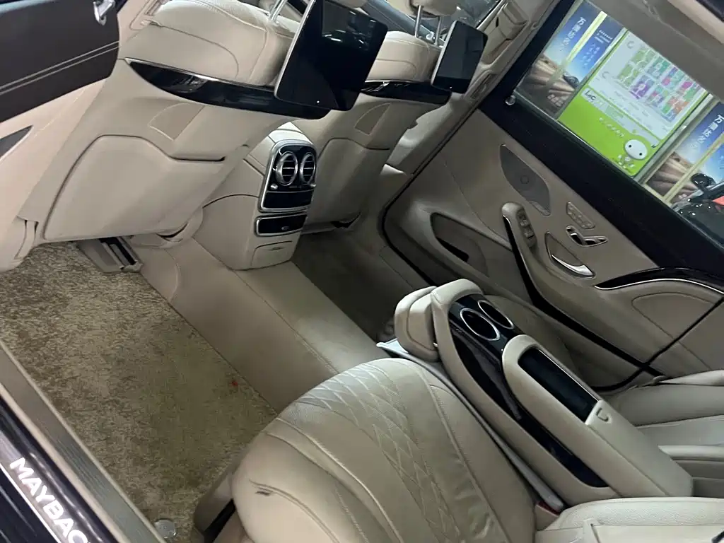 Mercedes-Benz S-Class — миниатюра 8