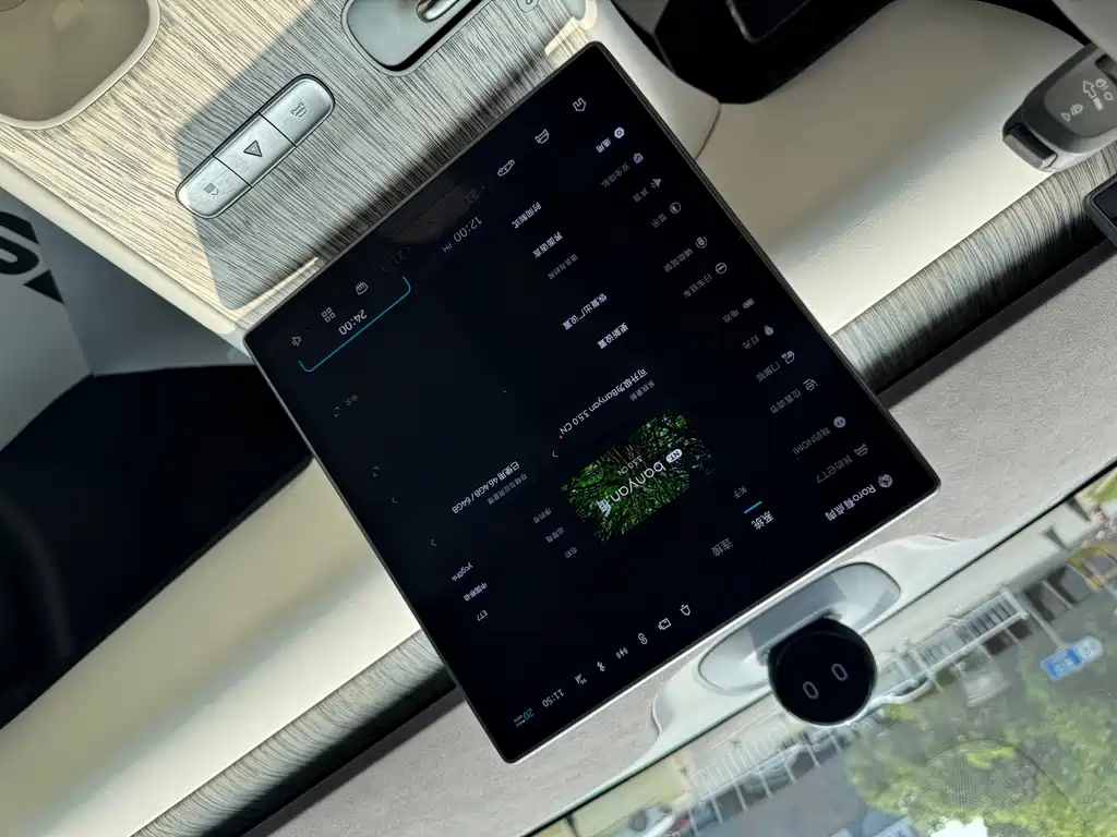 NIO ET7 — миниатюра 9
