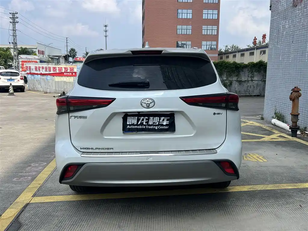 Toyota Highlander — миниатюра 8
