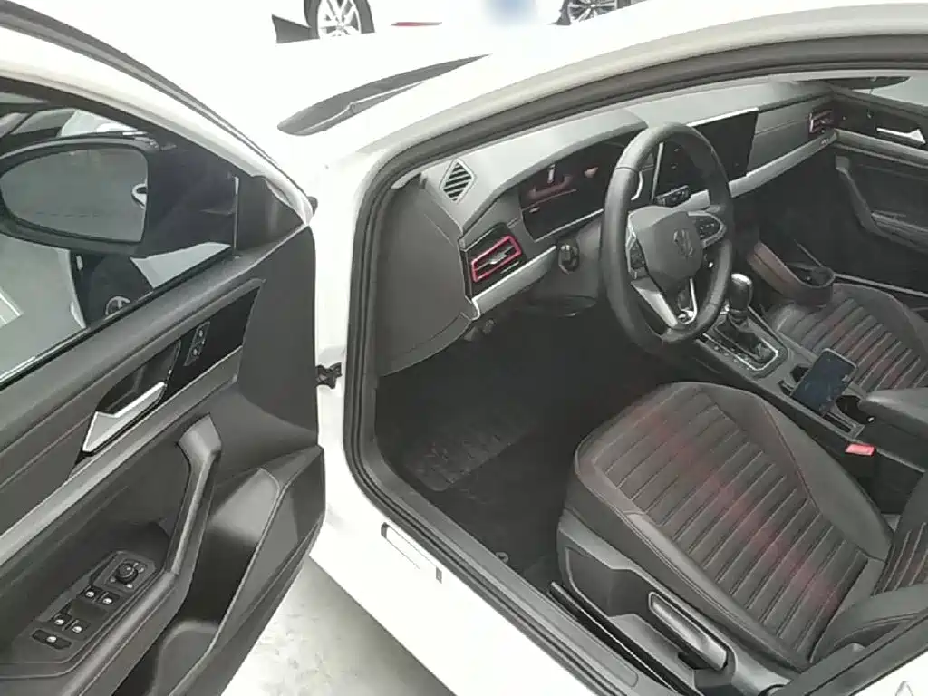Volkswagen Lavida — миниатюра 16