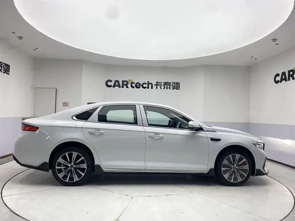 Geely Preface 2026 2.0TD