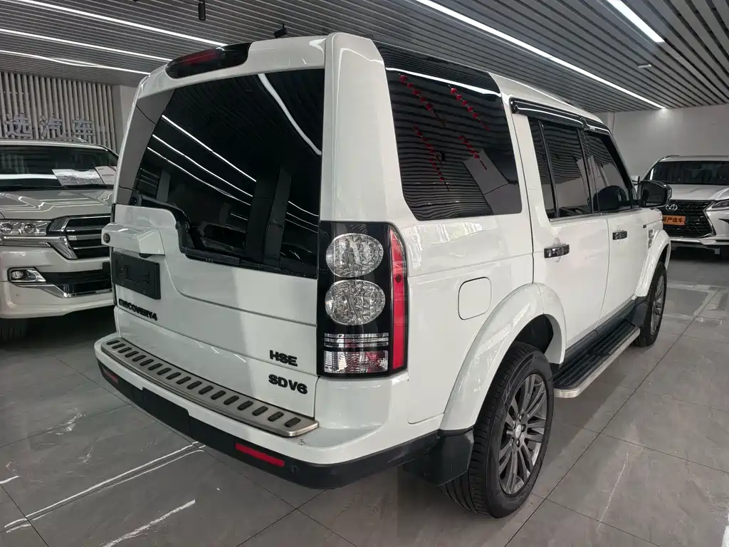 Land Rover Discovery — миниатюра 6