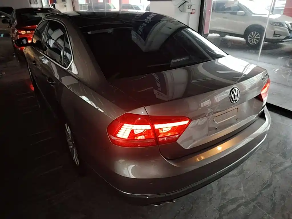 Volkswagen Passat — миниатюра 5