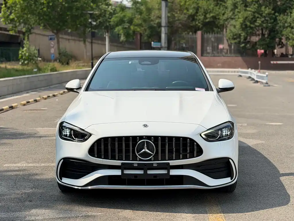 Mercedes-Benz C-Class 2022