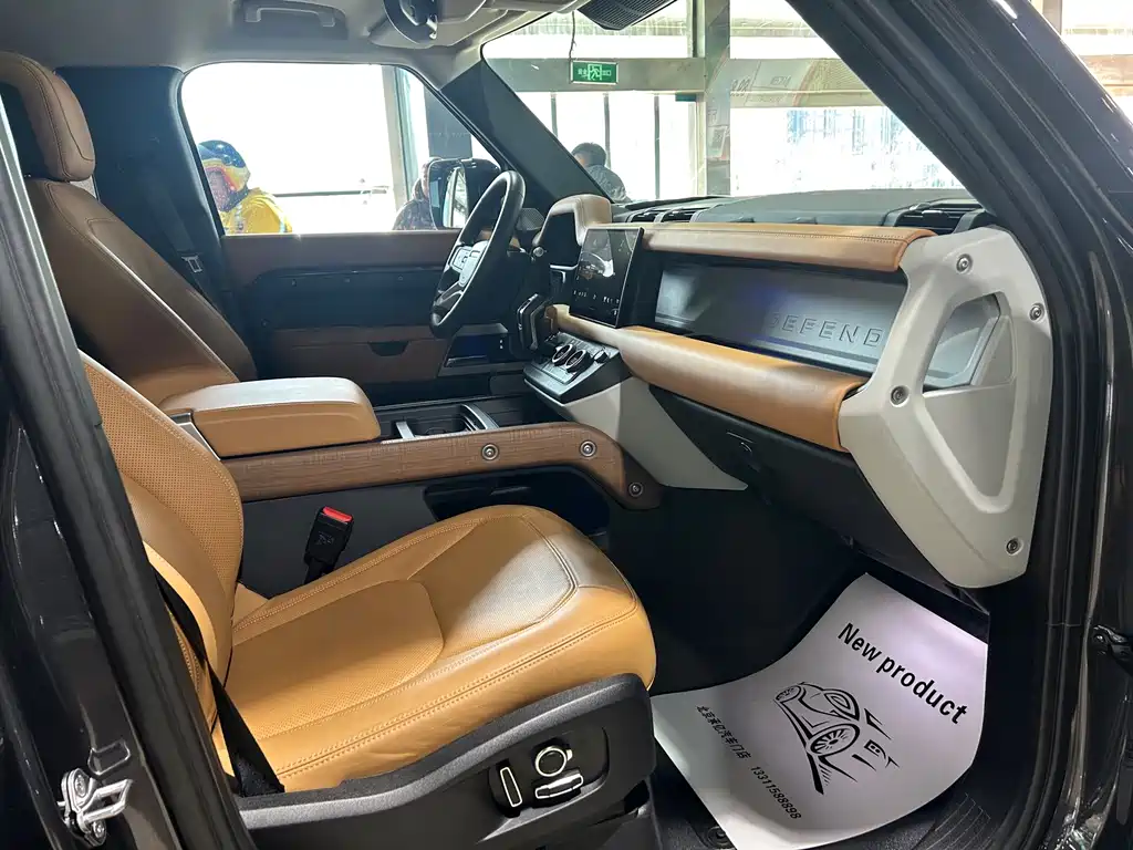 Land Rover Defender — миниатюра 9