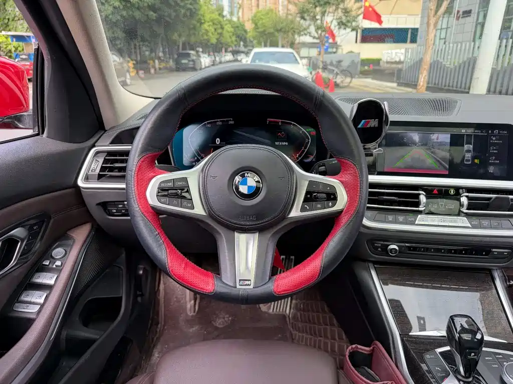 BMW 3 Series — миниатюра 14