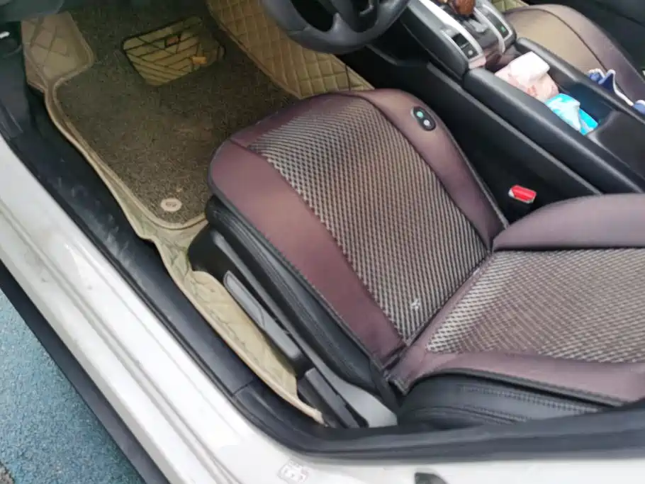 Honda Civic — миниатюра 9