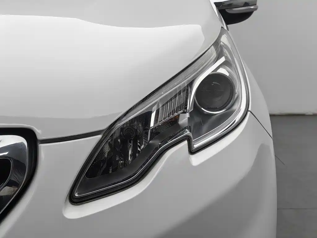 Peugeot 2008 — миниатюра 7