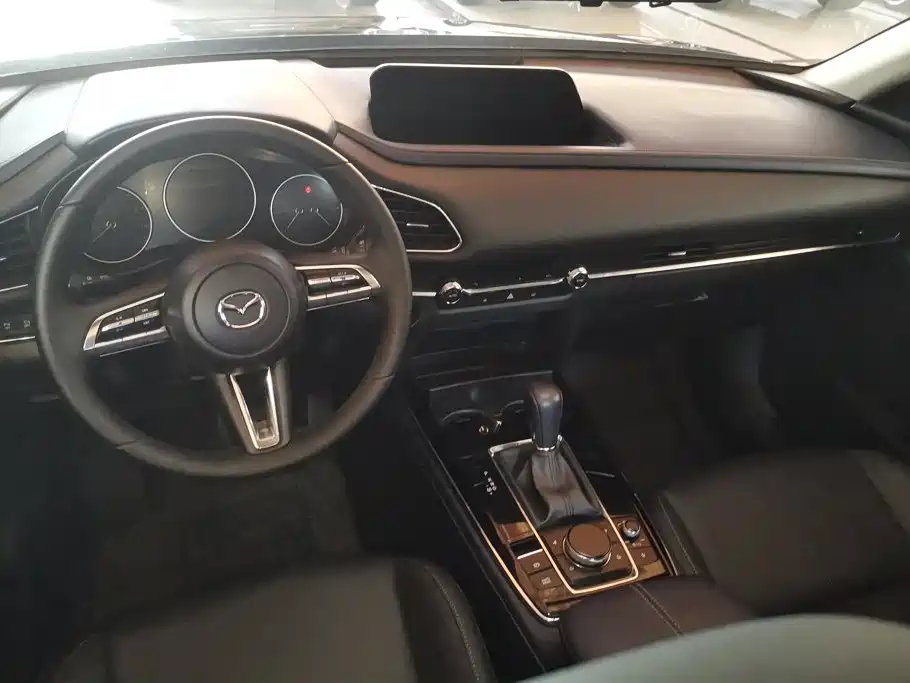 Mazda CX-30 — миниатюра 12
