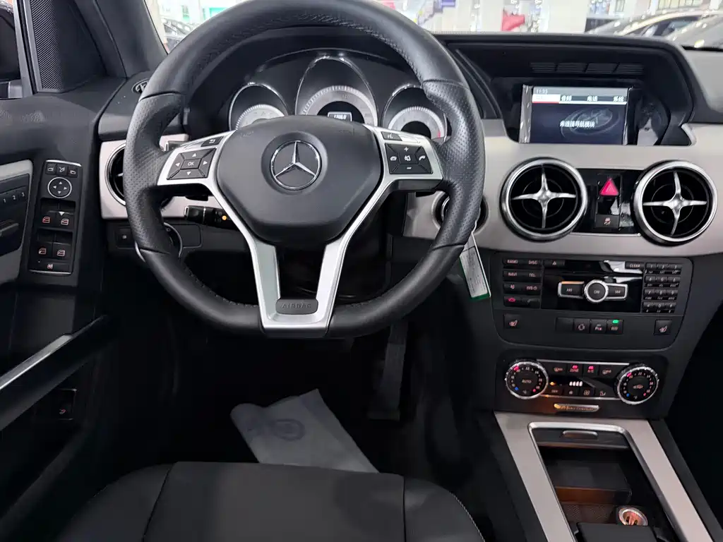 Mercedes-Benz GLK 2015 GLK 260 4MATIC Fashion