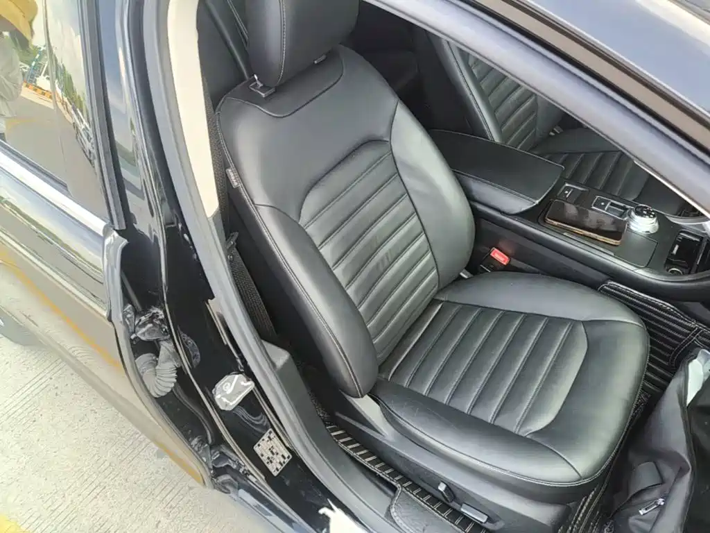 Ford Mondeo — миниатюра 25