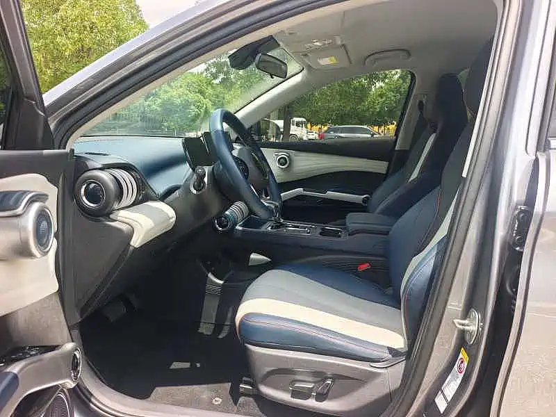 BYD Yuan Plus — миниатюра 4