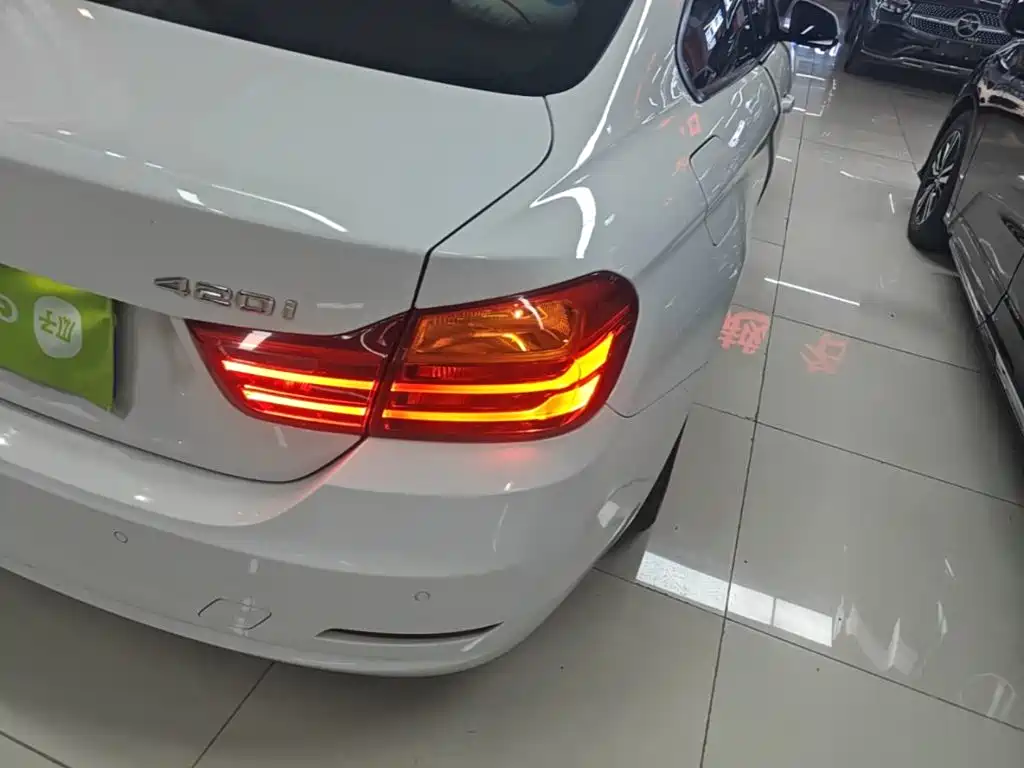 BMW 4 Series — миниатюра 24