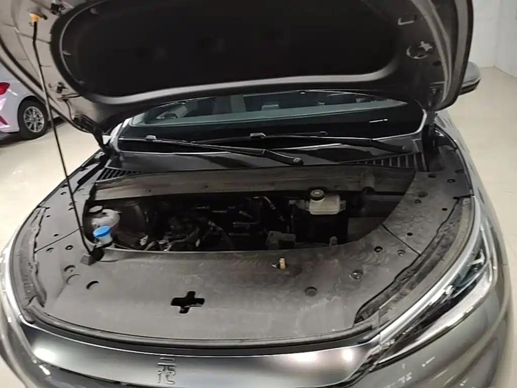 BYD Yuan Plus — миниатюра 20