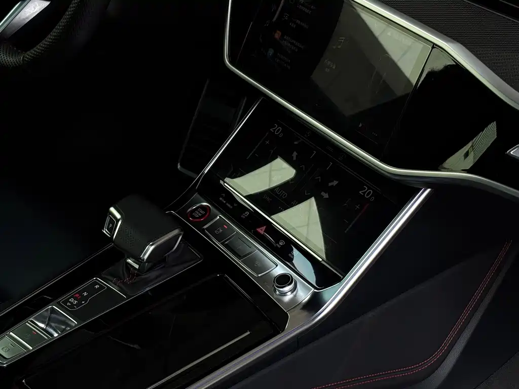 Audi RS 6 — миниатюра 14
