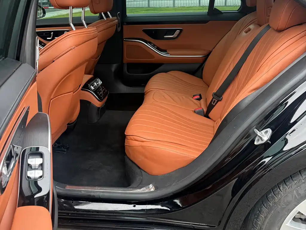Mercedes-Benz S-Class — миниатюра 5
