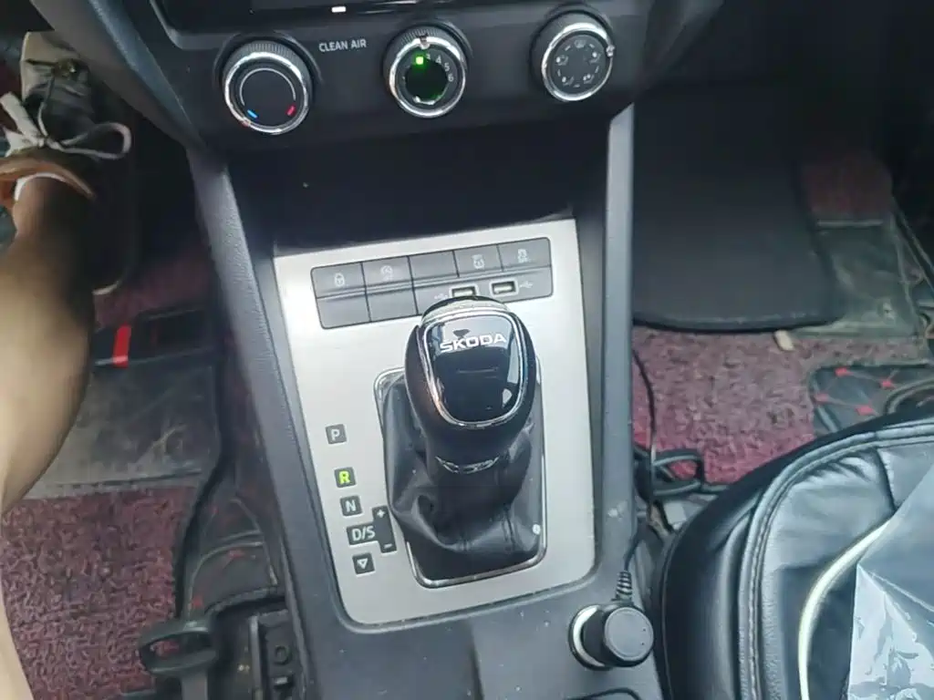 Skoda Octavia — миниатюра 14