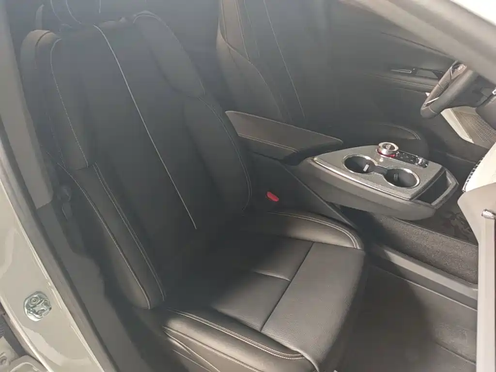 Cadillac IQ — миниатюра 25
