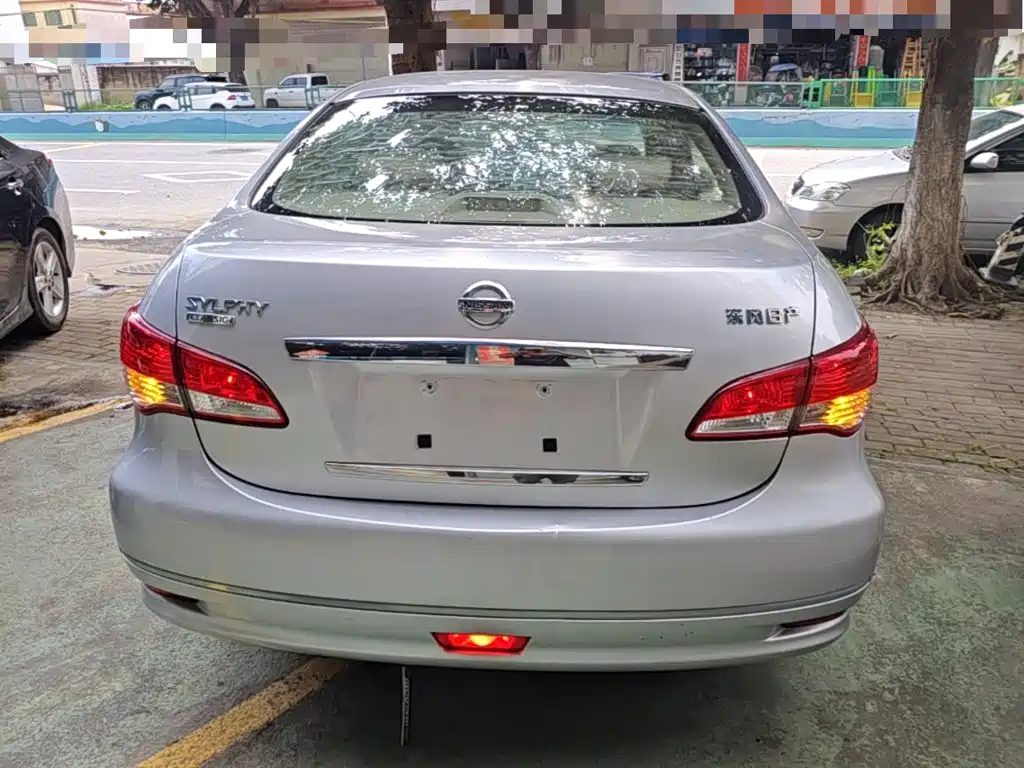Nissan Sylphy — миниатюра 6