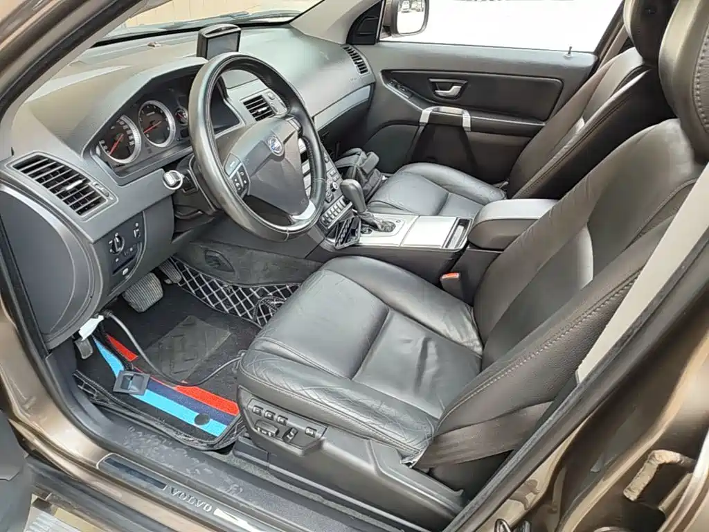 Volvo XC Classic — миниатюра 16