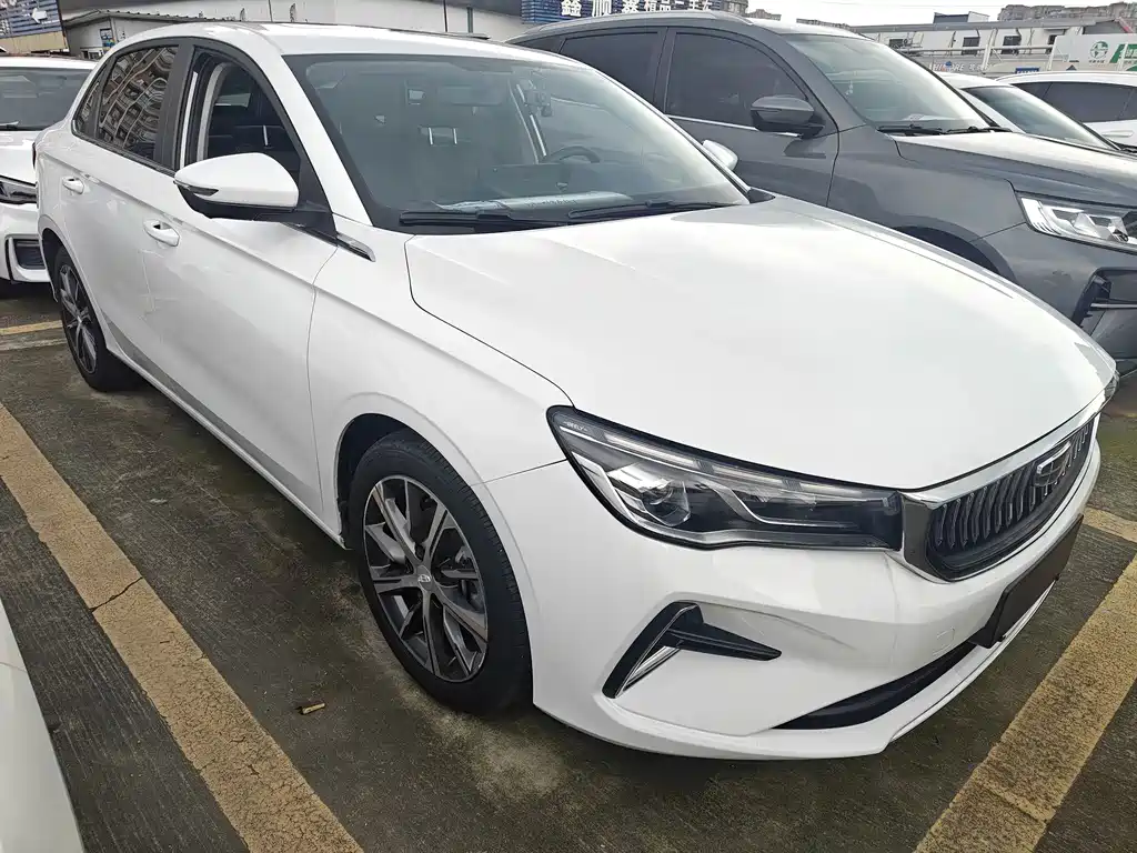 Geely Emgrand — миниатюра 3