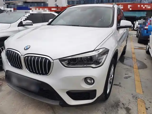 BMW  X1 2016