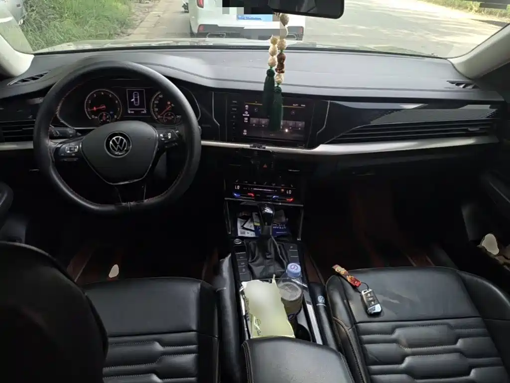 Volkswagen Passat — миниатюра 10