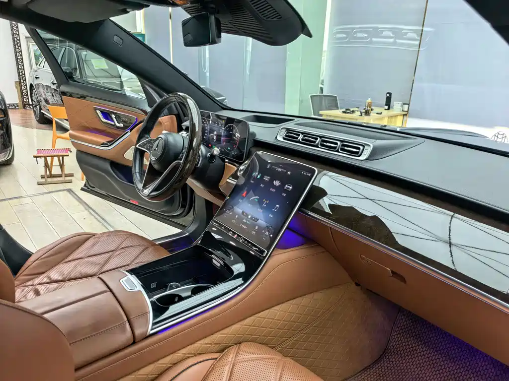 Mercedes-Benz S-Class — миниатюра 8