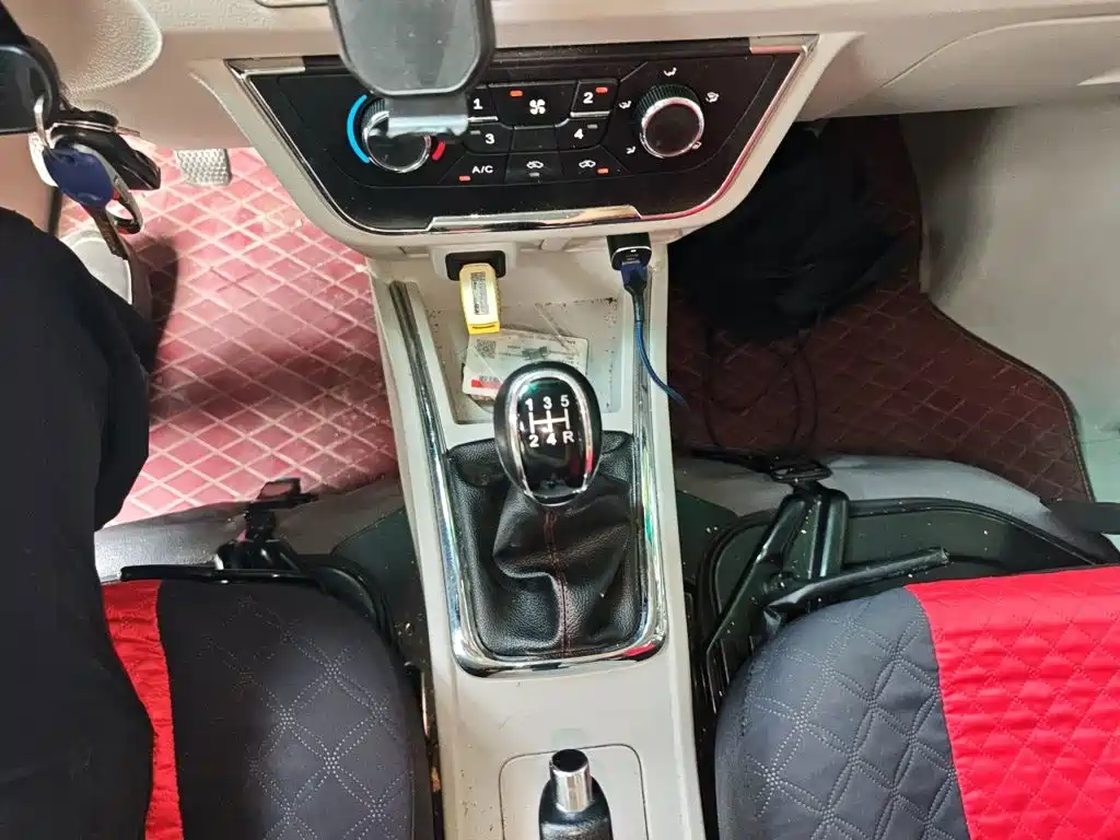 Jinbei Hiace S — миниатюра 10
