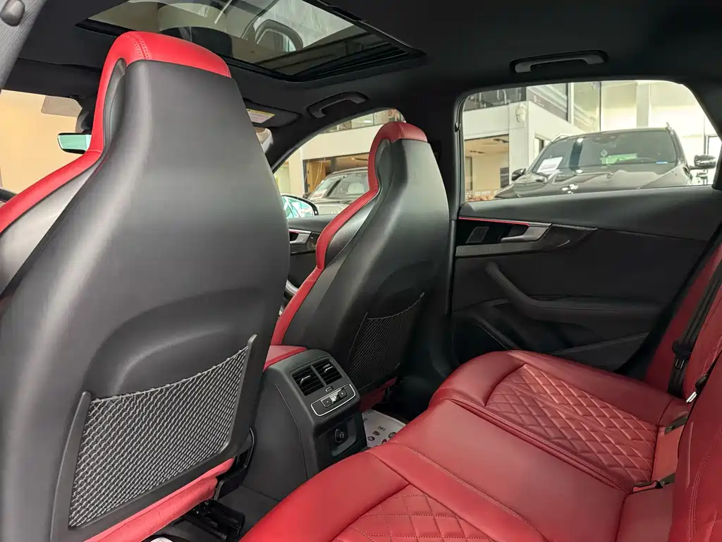 Audi S4 — миниатюра 7