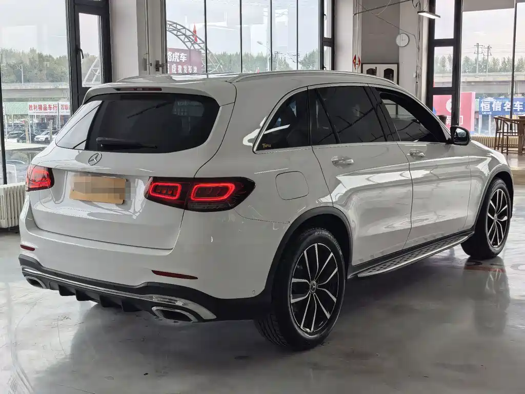 Mercedes-Benz GLC — миниатюра 11