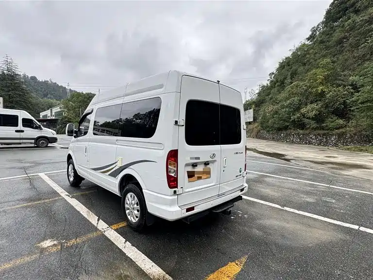 SAIC MAXUS XINTU V80